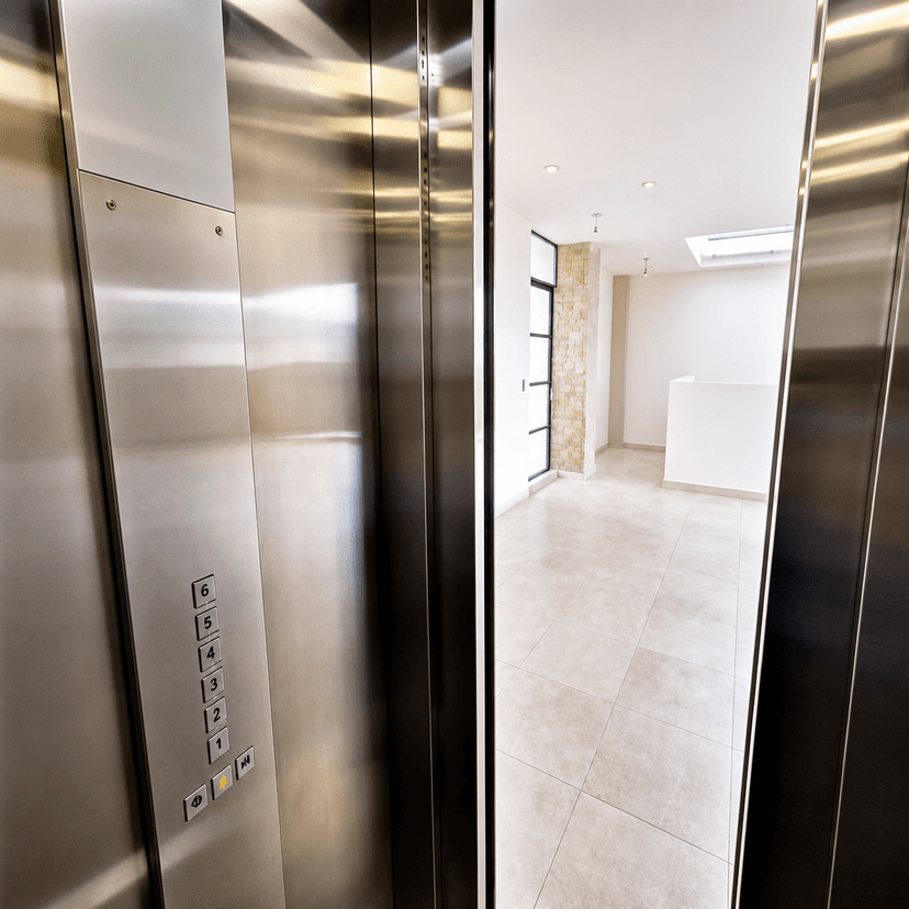 Edificio en Venta en Oaxaca – Excelente opción para oficinas, 5 pisos ! — foto 10 de 12